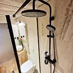 Holiday home Domkitomki, Winnica Sindaco *
