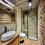 Domkitomki, Winnica Sindaco Holiday home *