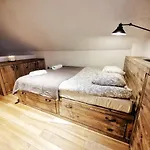 Domkitomki, Winnica Sindaco Holiday home Biskupice (Czestochowa)