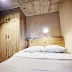 Domkitomki, Winnica Sindaco Holiday home