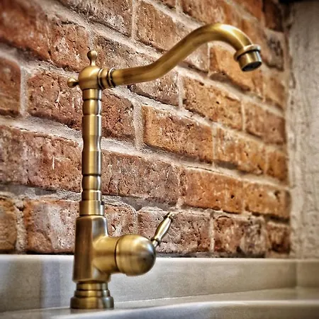 Domkitomki, Winnica Sindaco *