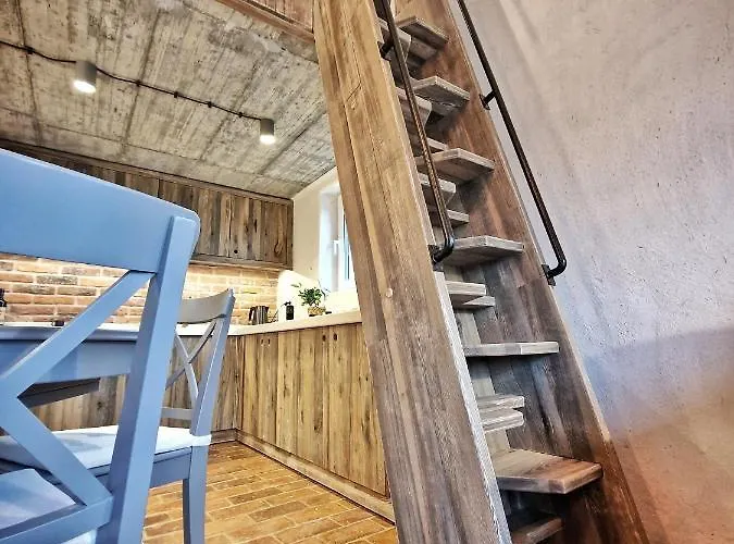 Domkitomki, Winnica Sindaco * Biskupice