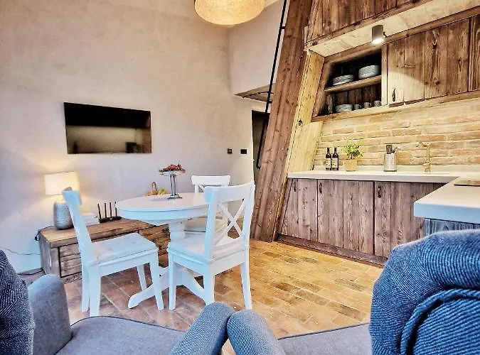 Domkitomki, Winnica Sindaco